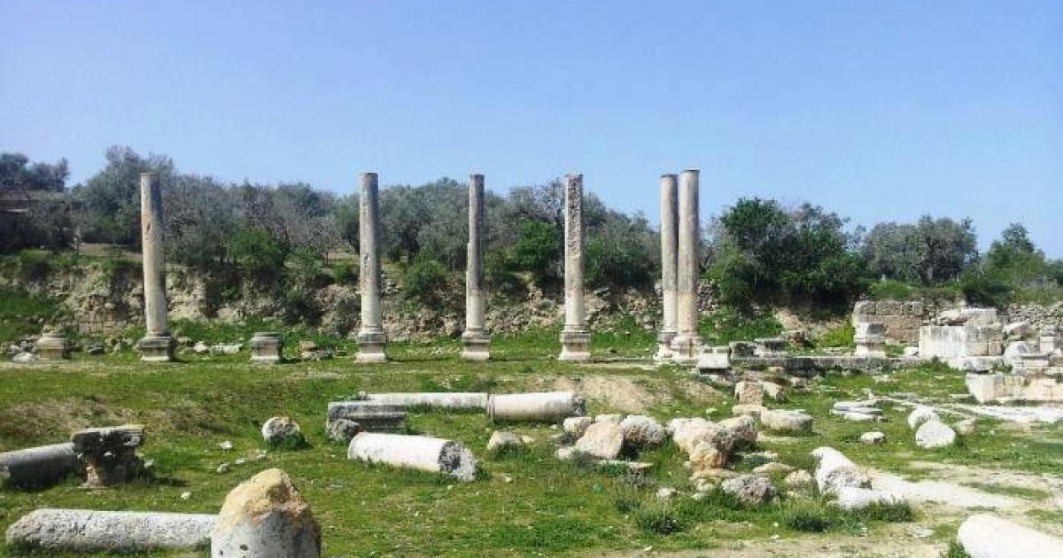 سبسطية... حماية الأرض والآثار بأدوات متناثرة